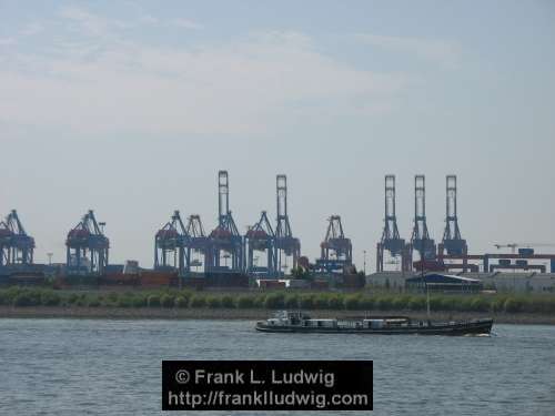 Auf der Elbe, Hamburg